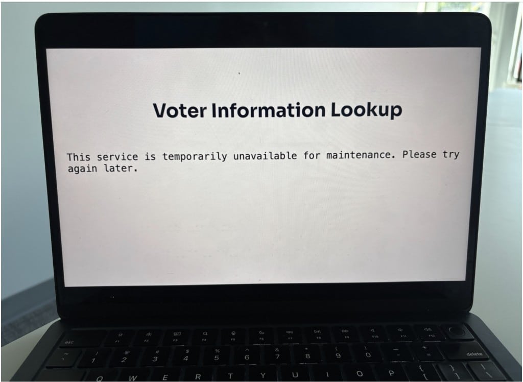 Voter lookup tools go down across Florida as early voting begins — 83 Degrees Media Tampa Bay, Palm Harbor Technology news