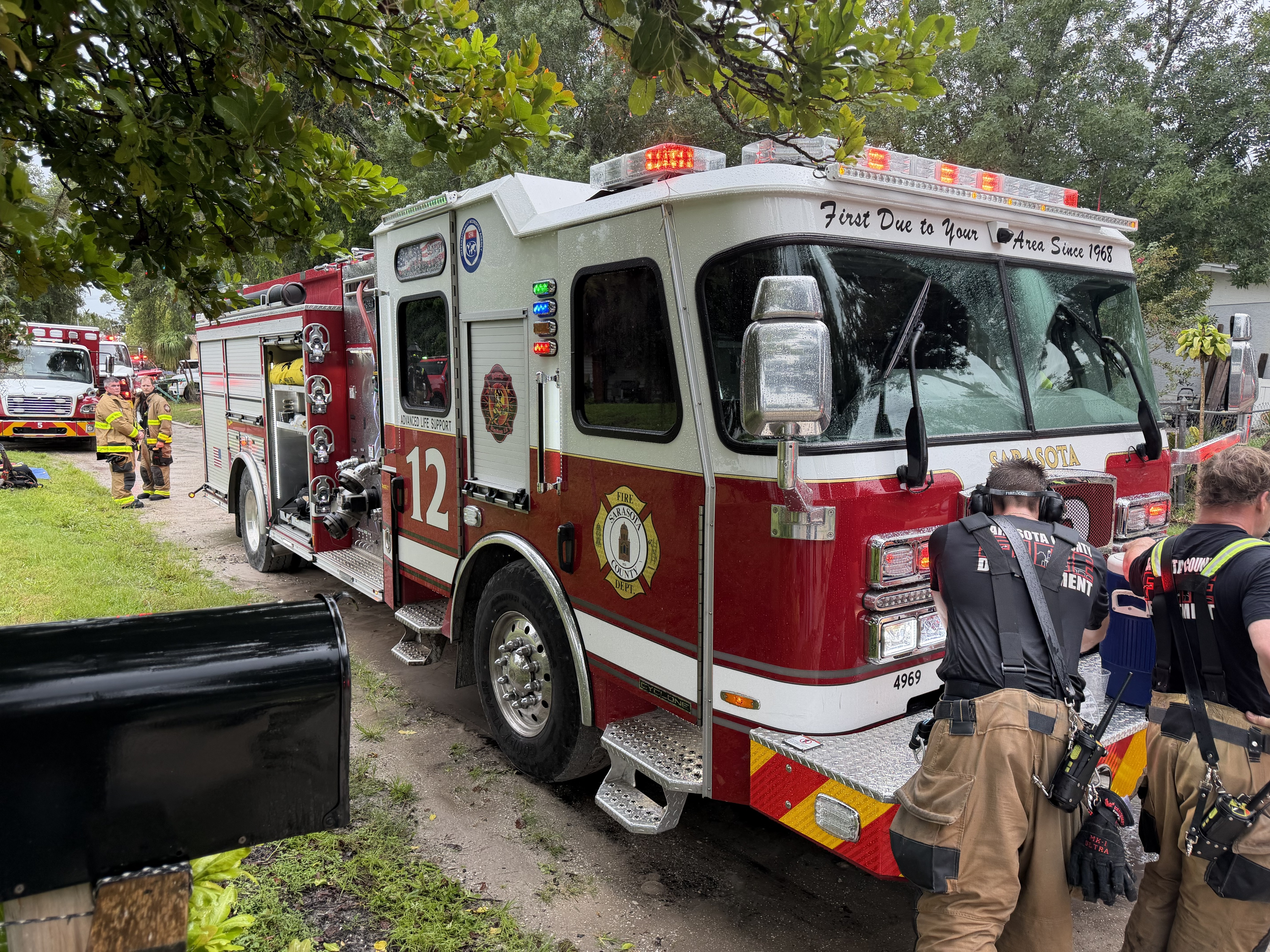 Sarasota firefighter hospitalized after medical emergency at house fire: SCFD — WFTS ABC Action News Tampa
