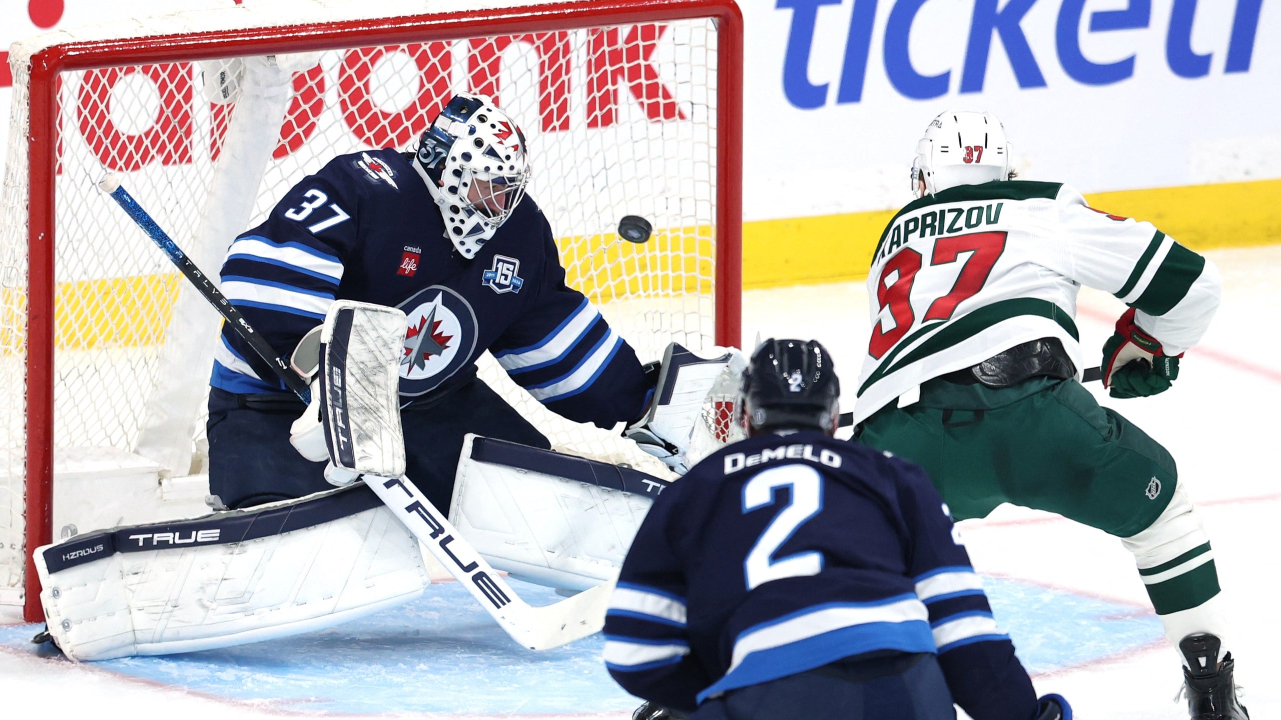 How Connor Hellebuyck Trade Might Hurt/Help MN Wild — Minnesota Sports Fan, Palm Harbor Sports news