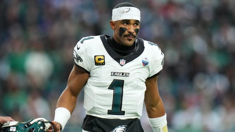 NFL and players' union working together to review the handling of Jalen Hurts' blood clot diagnosis — WTSP Sports Tampa Bay, Palm Harbor Sports news