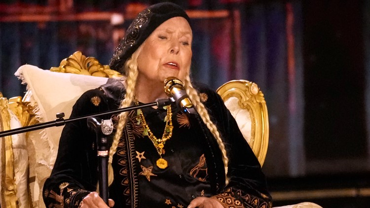 Joni Mitchell becomes American citizen after 62 years in U.S. — WTSP Entertainment Tampa Bay, Palm Harbor Arts news