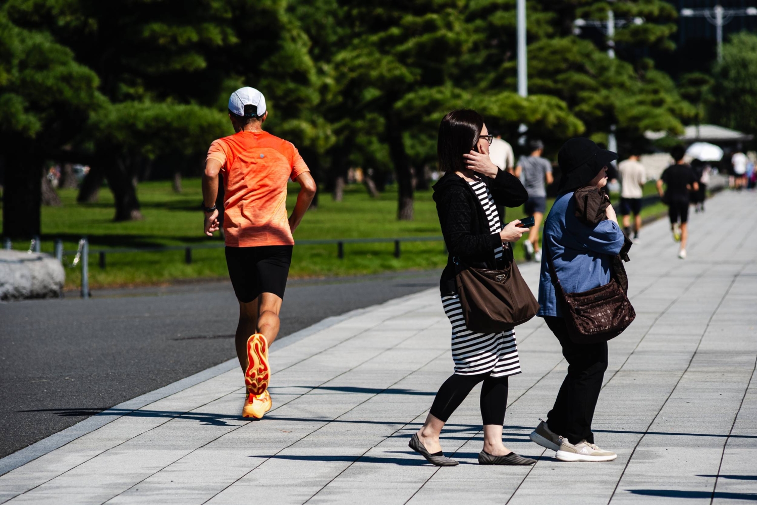  Tokyo’s palace runners say respect vital as Chiyoda considers new safety measures  — Japan Times